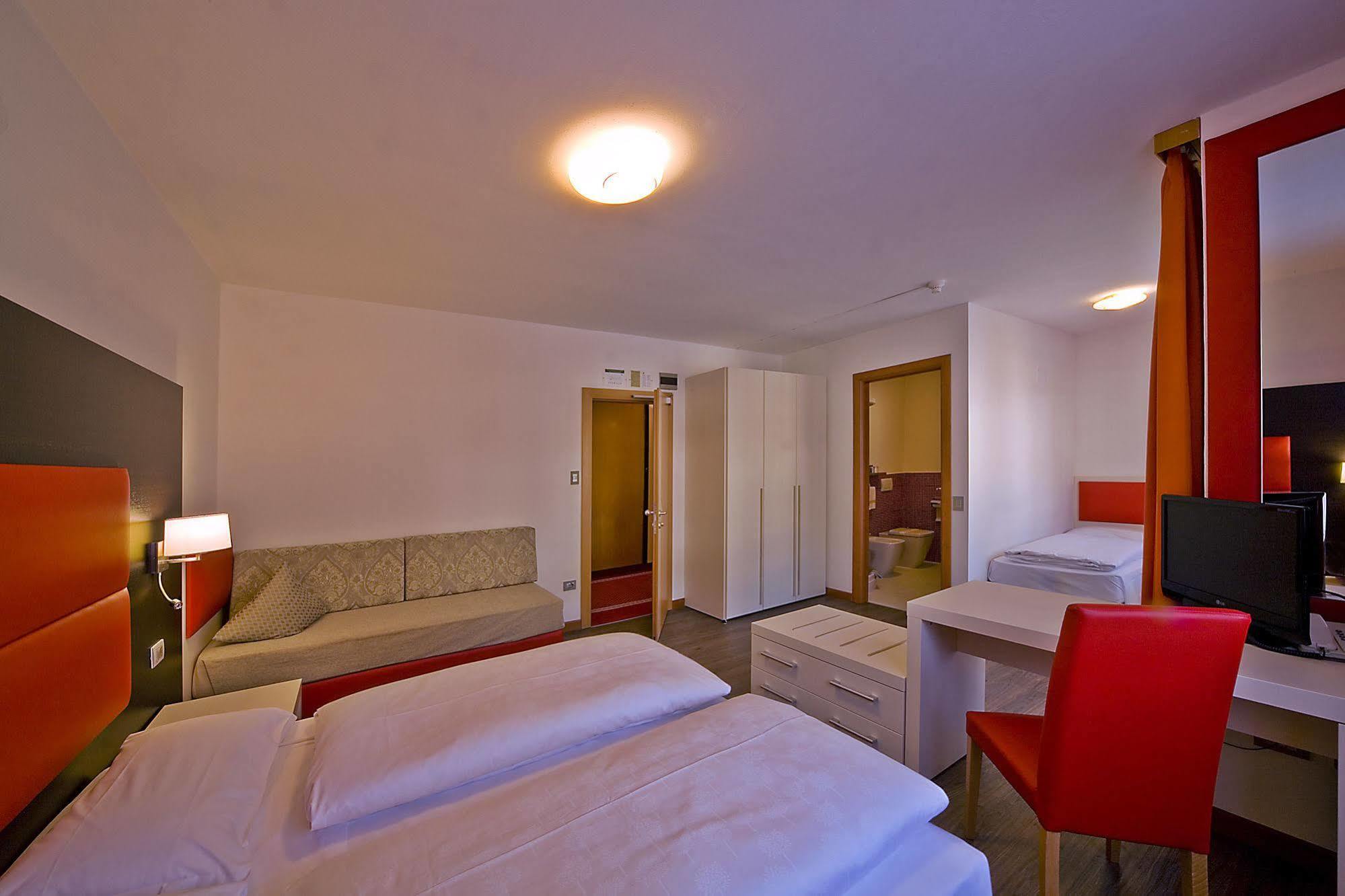 Hotel Baranci San Candido Zewnętrze zdjęcie