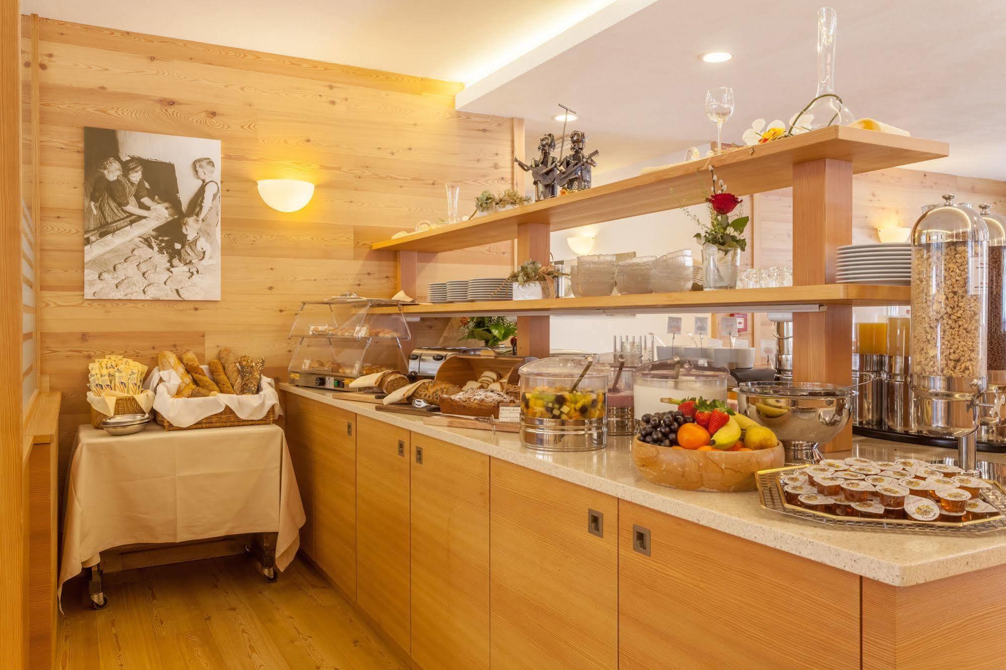 Hotel Baranci San Candido Zewnętrze zdjęcie